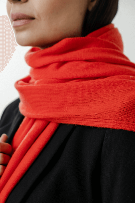 Knitted Scarf Red KN03
